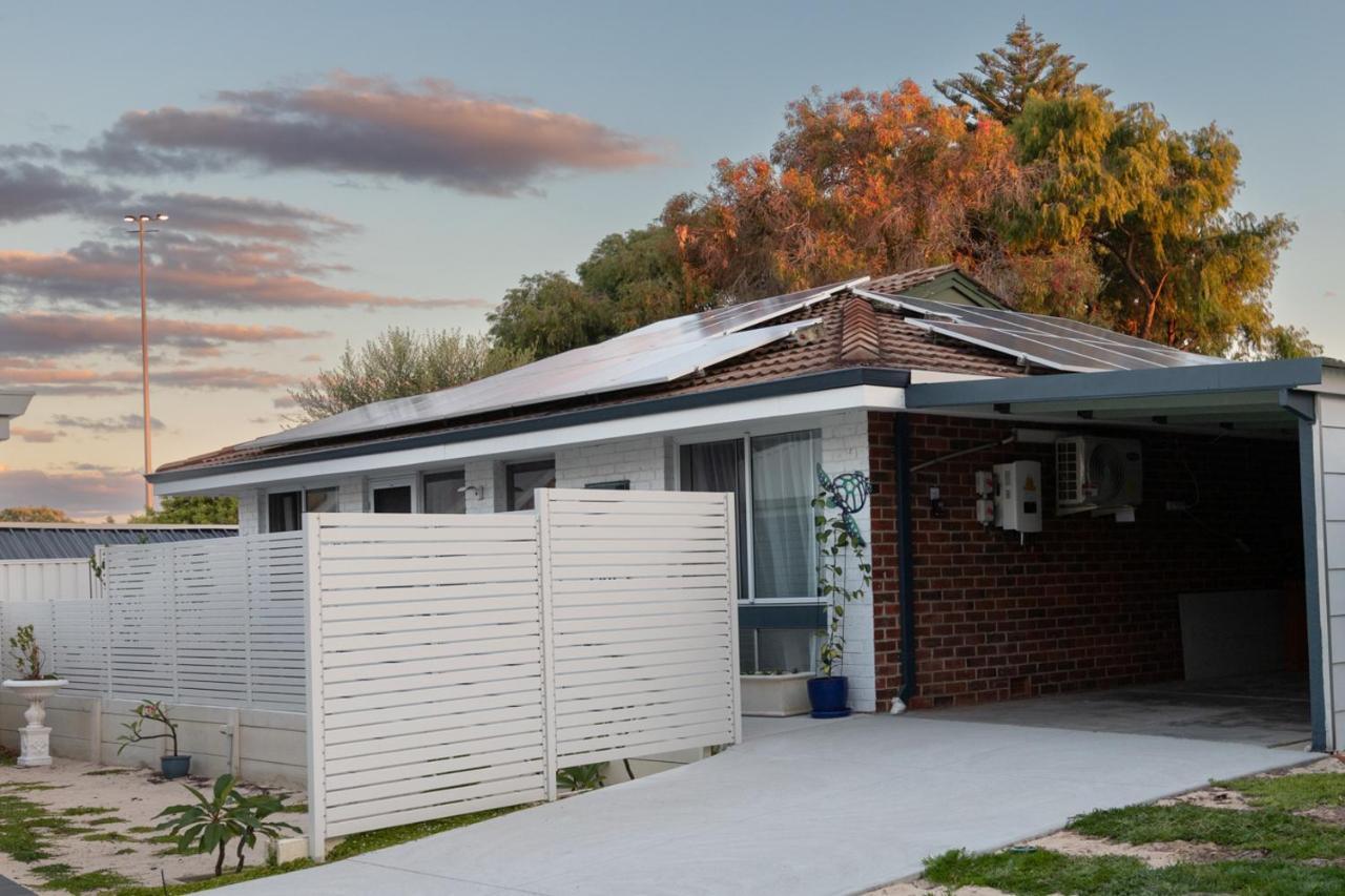 Shabby Chic Shack - 2 Bedroom Beach Cottage Yanchep Exteriér fotografie