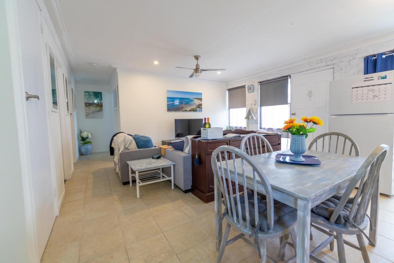 Shabby Chic Shack - 2 Bedroom Beach Cottage Yanchep Exteriér fotografie